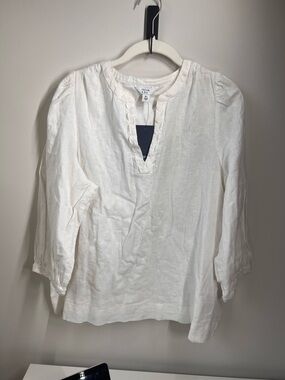 NWT Crown & Ivy White 100% Linen Ruffle V-Neck Top XL